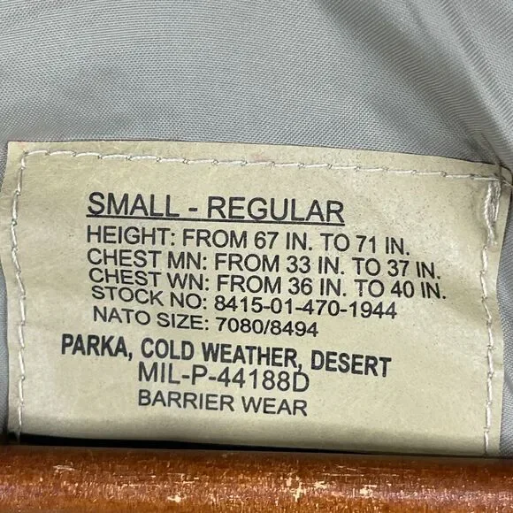 Desert Camo ECWCS Cold Weather Parka Adult Small Regular Nylon Hooded Military * - Picture 3 of 15